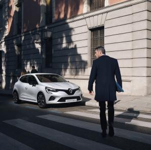 Renault Clio E-TECH 2020 года  (WW)